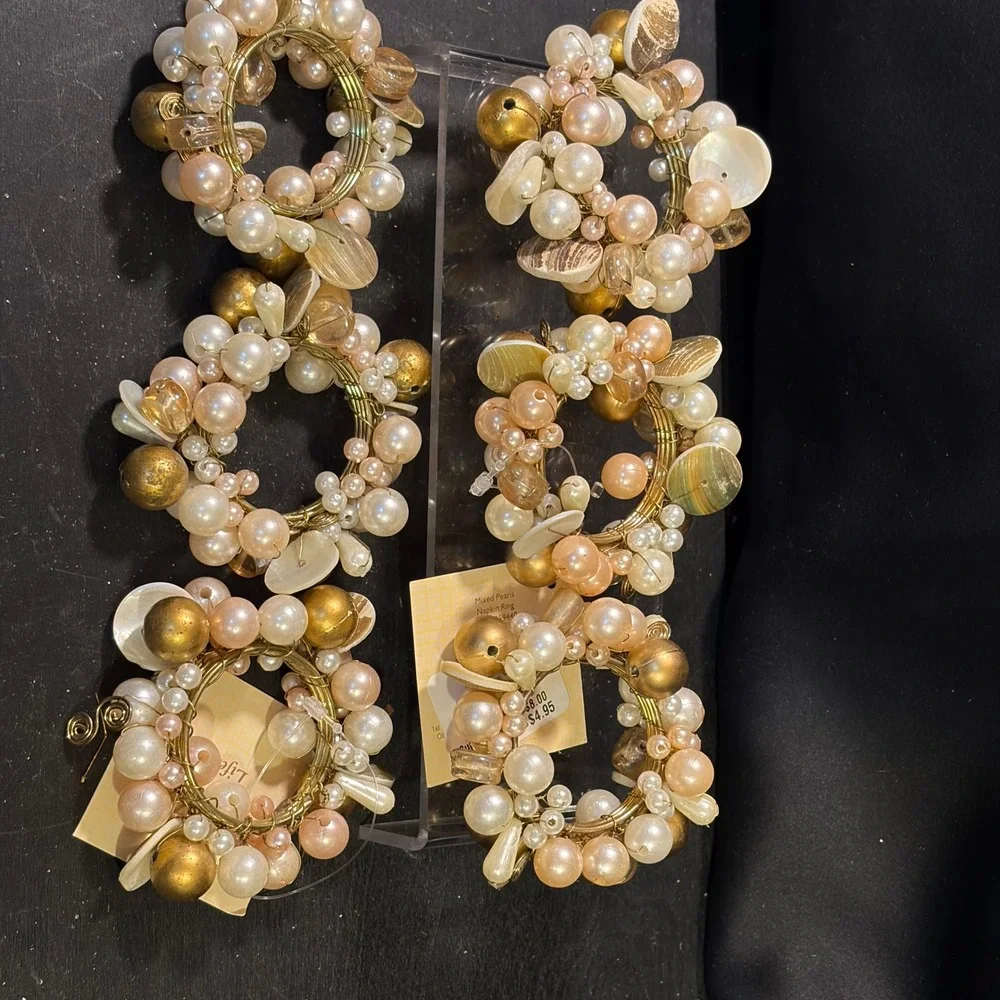 Diva Lifestyles Mixed Pearl Shell Napkin Rings Gold Set of 6 New 859440
